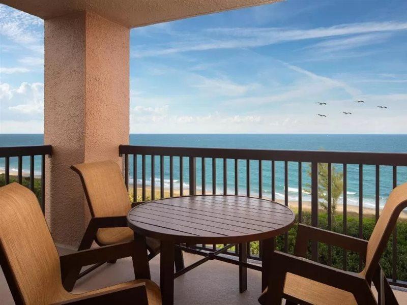 Vistana Beach Club Jensen Beach Exterior photo